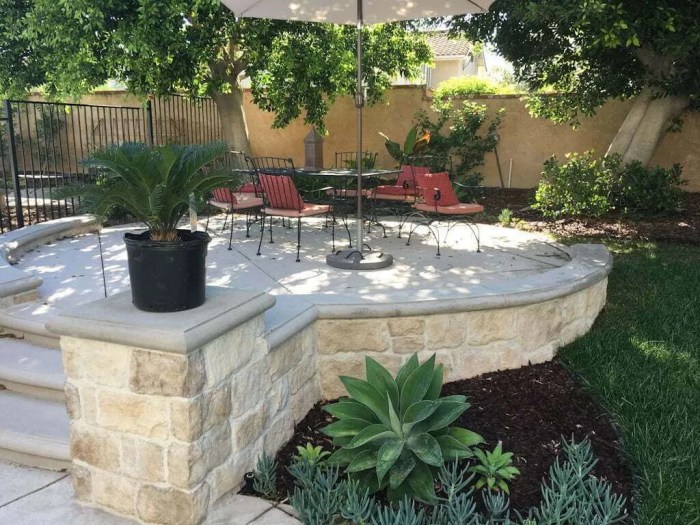 What is the difference between patio and deck