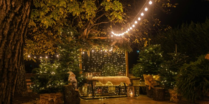 How to hang patio string lights