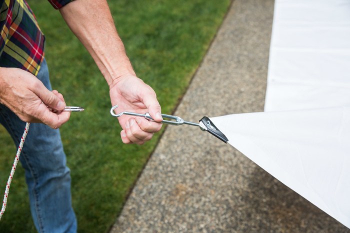 How to install tarps with grommets for patio