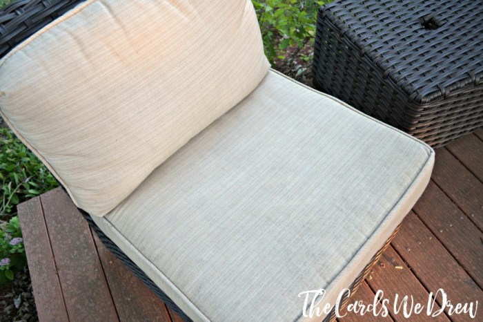 How to clean patio cushions