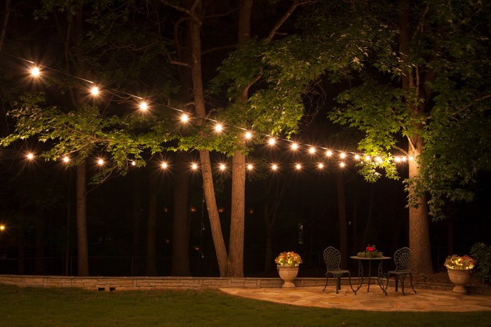 How to hang patio string lights